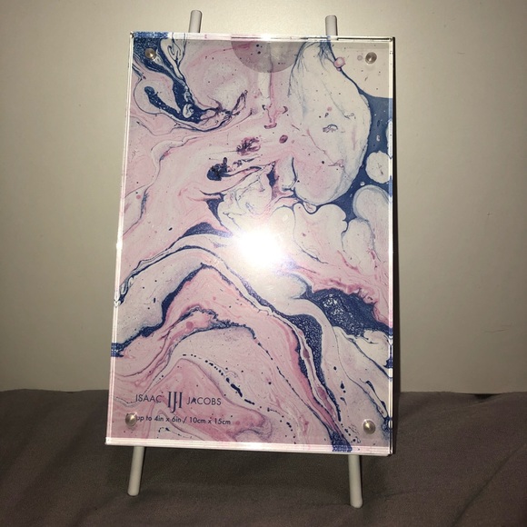 NWOT- 4”x6” Picture Frame - Picture 3 of 3